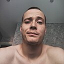 Дмитрий Миронюк, 25 лет