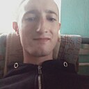 Максим, 24 года