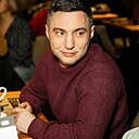 Баттон, 42 года