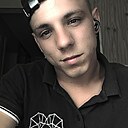 Стас, 22 года