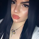 София, 21 год
