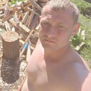 Михаил, 33 года