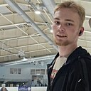 Роман, 20 лет