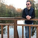 Max, 42 года