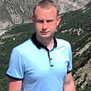 Артем, 24 года