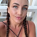 Angela, 31 год