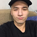 Роман, 19 лет