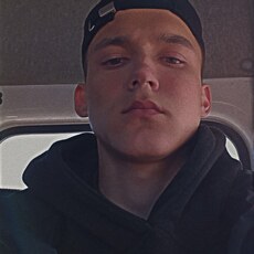 Фотография мужчины Леша, 19 лет из г. Москва