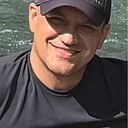 Romano F, 44 года