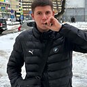 Олег, 21 год