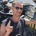 Саша, 44 года