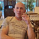 Саша, 40 лет