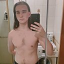Tsezar, 22 года