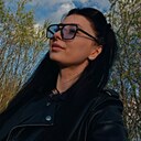 Vi, 34 года