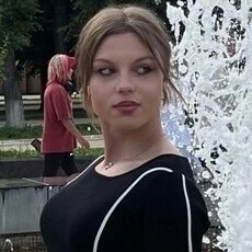 Фотография девушки Диана, 18 лет из г. Шахты