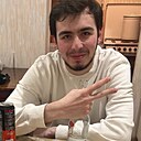 Артем, 22 года