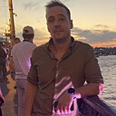Макс, 37 лет