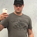Ден, 34 года