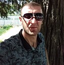 Валера, 44 года