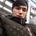 Расулжон, 23 года