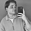 Денис, 23 года