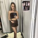 Лили, 32 года