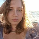 Алина, 22 года