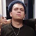 Денис, 22 года