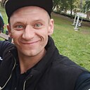 Виктор, 33 года