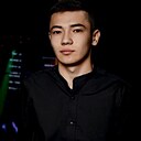Адиль, 22 года