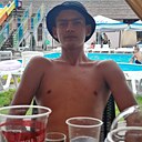 Максим, 19 лет