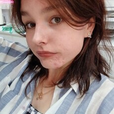 Фотография девушки Лёля Андрианова, 18 лет из г. Подольск