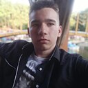 Слава, 19 лет