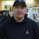 Сакен, 44 года