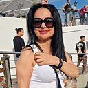 Adina, 34 года