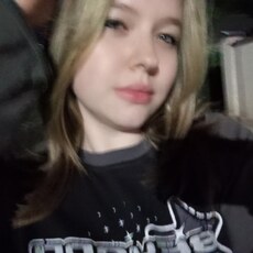 Фотография девушки Лизза, 18 лет из г. Великий Новгород