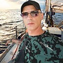 Макс, 44 года