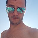 Максим, 33 года