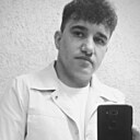 Миша, 33 года