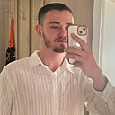 Павел Витальевич, 22 года