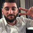 Вардан, 32 года