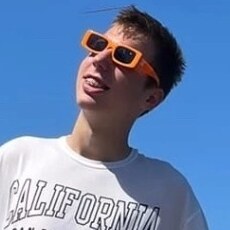 Фотография мужчины Владимир, 22 года из г. Евпатория