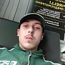 Владислав, 18 лет