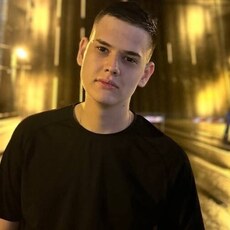 Фотография мужчины Лев, 20 лет из г. Санкт-Петербург