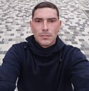 Тихон Коваленко, 33 года