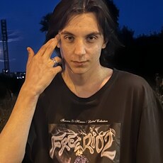 Фотография мужчины Леонид, 18 лет из г. Нижний Тагил