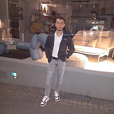 Musa, 31 из г. Тюбинген.