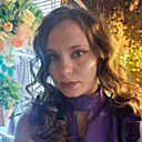 София, 32 года