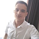 Денис, 24 года