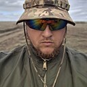 Макс, 33 года